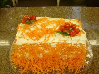 Torta de pão de forma com atum e geléia