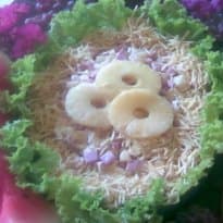 Salada com presunto e mussarela