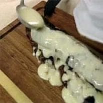 Filé recheado ao molho de mostarda