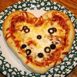 Massa de pizza na máquina de pão