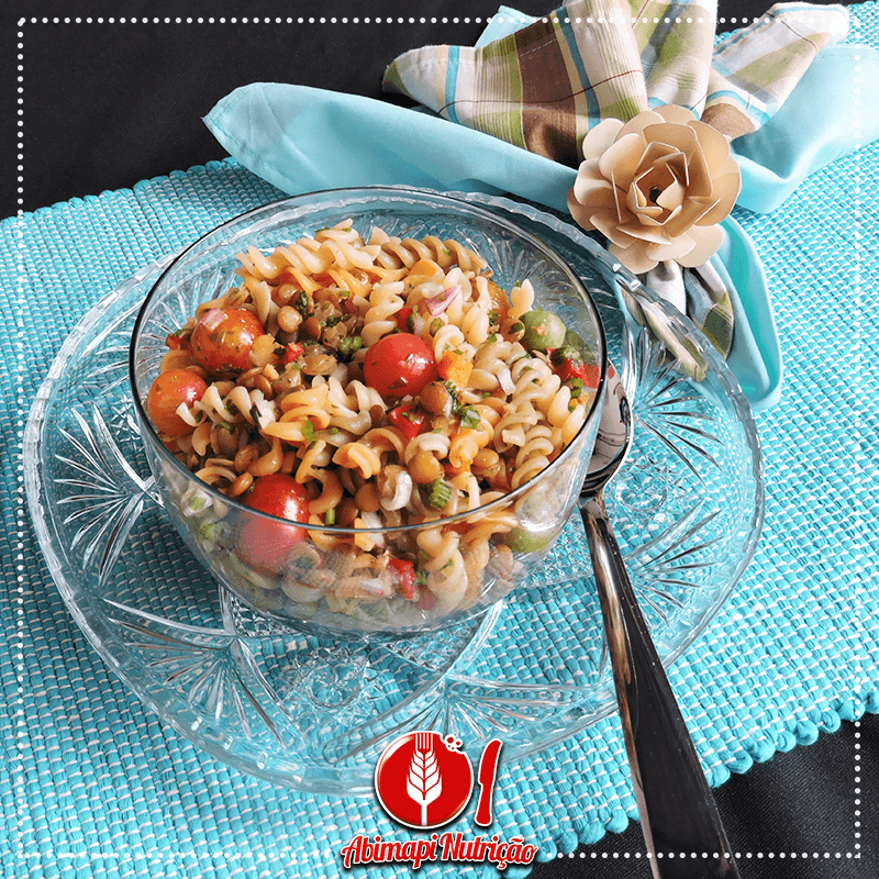 Salada de Macarrão com Lentilhas