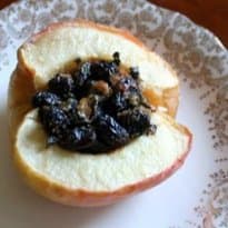 Maçãs assadas com hortelã