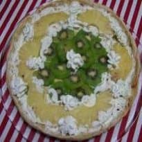 Bolo de kiwi e ananás