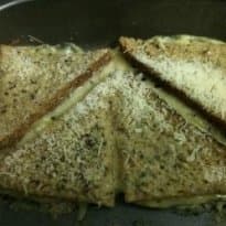 Sanduíche Queijo Quente de Forno