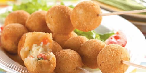 Bolinhas de batata recheadas