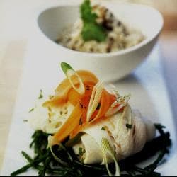 Rolinhos de solha ao estilo chinês