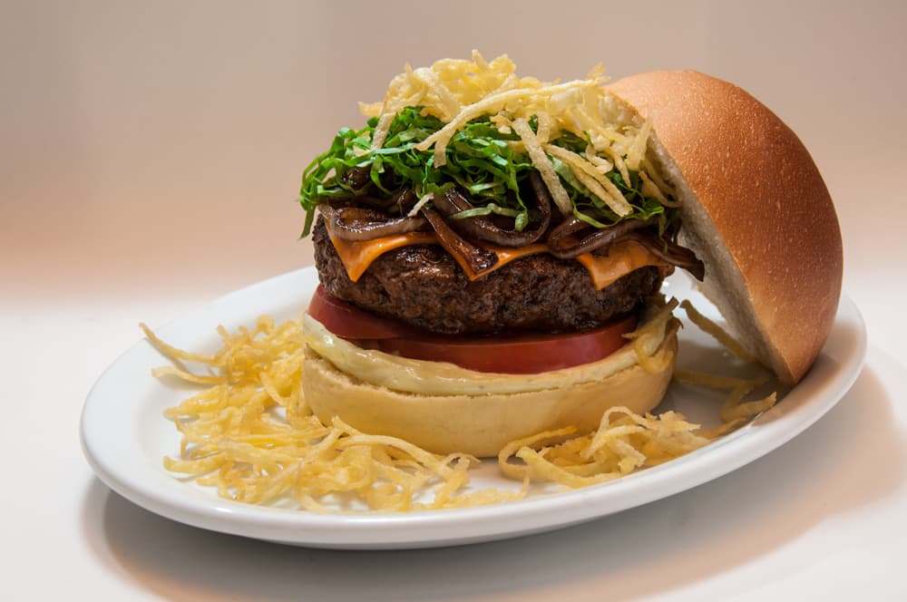 Hambúrguer com Carne Angus