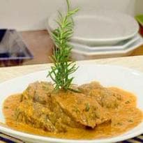 Fígado ao Molho de Tomate