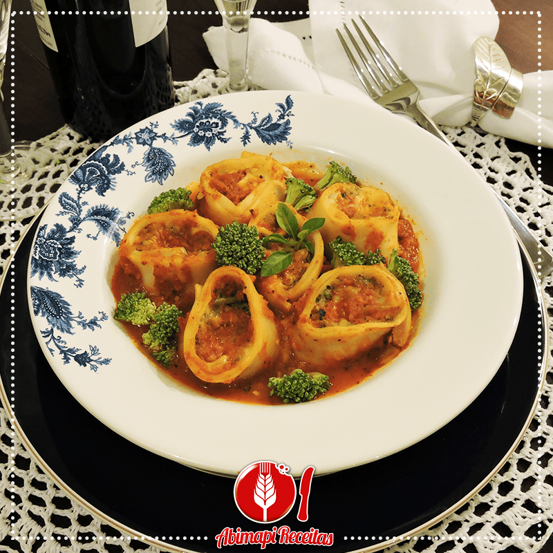 Rondéli de Queijo e Brócolis