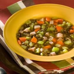 Sopa alemã de lentilha