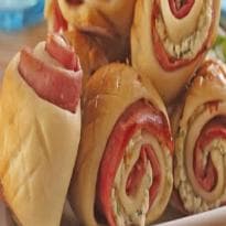 Enroladinhos de Mortadela