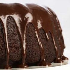 Bolo de Banana com Cobertura