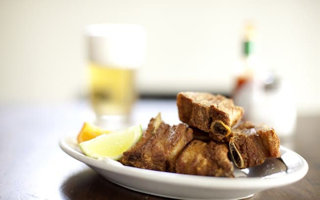 Costela suína a passarinho