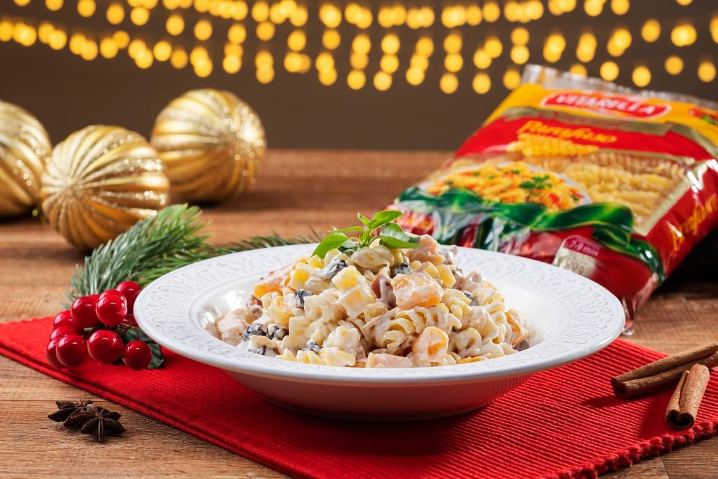 Macarrão Parafuso com Peito de Peru