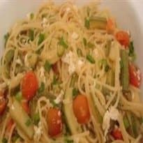 Macarrão com abobrinha e queijo