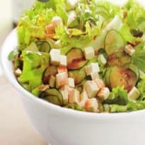 Salada de pepino e queijo