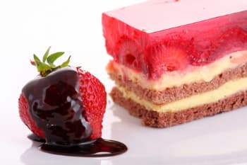 Bolo de Chocolate com Gelatina