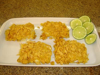 Filé de peixe com mostarda e sucrilhos