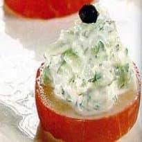 Rabanete com pasta de pepino e coalhada