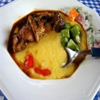 Frango Com Angu De Milho Verde