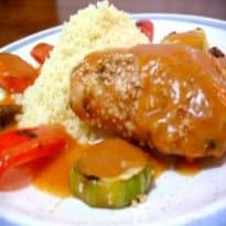 Sobrecoxa ao molho de laranja