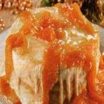 Bolo de Sorvete com Calda de Manga