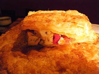 Folhado de Tofu com Azeitonas