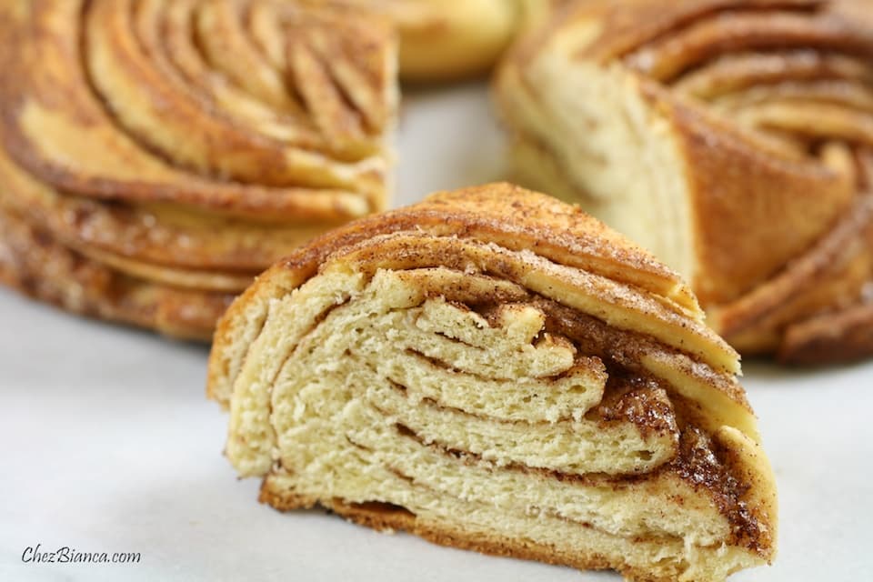 Pão doce com canela