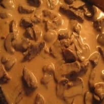 Strogonoff de Carne Moída