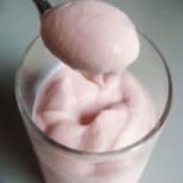 Petit Suisse Recheado de Açaí