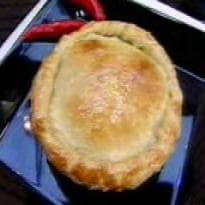 Empadão Goiano do Edu Guedes