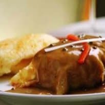 Picanha assada ao molho madeira