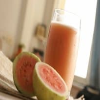 Suco de Goiaba e Acerola