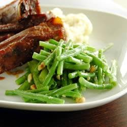 Vagem com avelã e limão