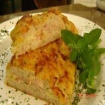 Rocambole de Mandioca