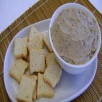 Pasta de Pinhão com Gengibre e Melado