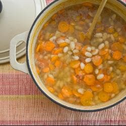 Feijão branco com alecrim