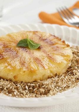 Abacaxi com farofa vita