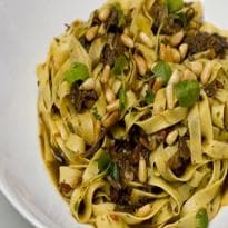 Papardelle com Ragu de Rabada