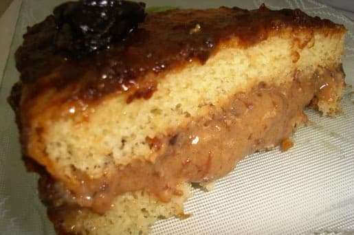 Torta de Ameixa Preta
