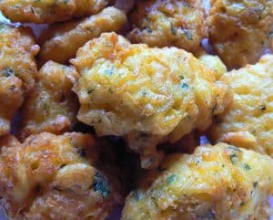 Bolinhos de Arroz com Queijo