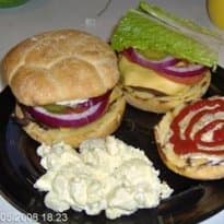 Hambúrguer de carne de veado e bacon