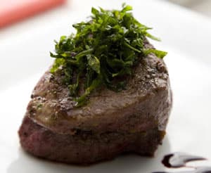 Filé mignon orgânico grelhado com ervas