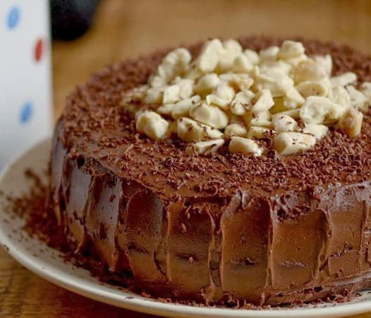 Bolo de Chocolate com Castanhas