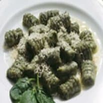 Nhoque de Ricota e Espinafre