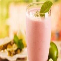Smoothie de morango e abacaxi