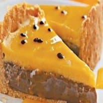 Torta de Brigadeiro com Maracujá