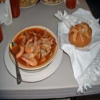 Caldo com Mariscos