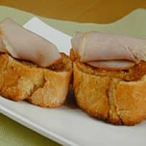 Bruschetta com Lombo Canadense