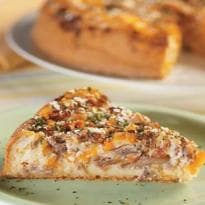 Torta salgada com sobras de carnes